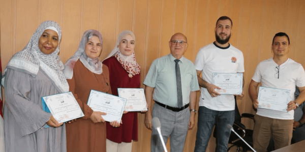 جامعة بسكرة تهنئ أساتذتها المرقّين إلى رتبة أستاذ التعليم العالي